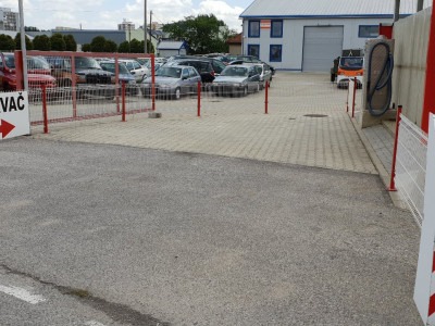 Samoobslužná autoumyváreň Bánovce Samoobslužná autoumyváreň Bánovce